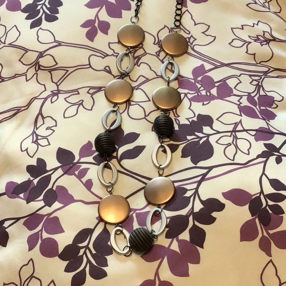 Elegant Beaded Necklace
